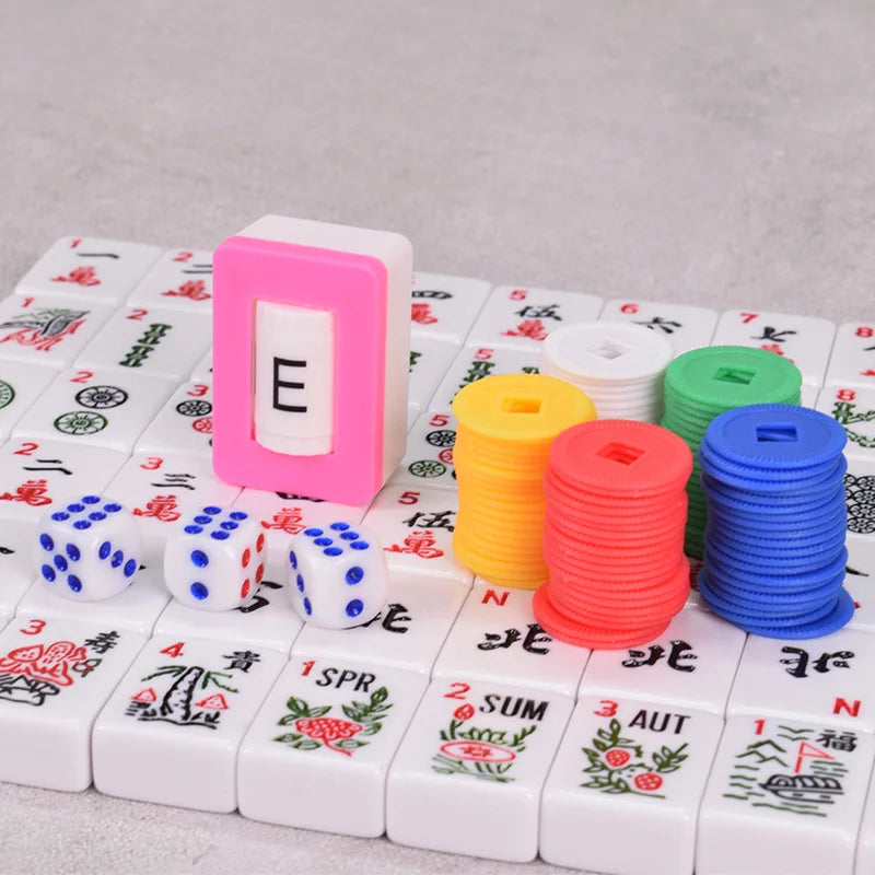 English Direction Plastic American Mahjong Money Chips and Accessories Includes 3 Dice and Plastic Tiles